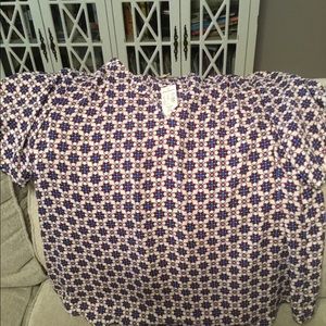 Women’s plus top